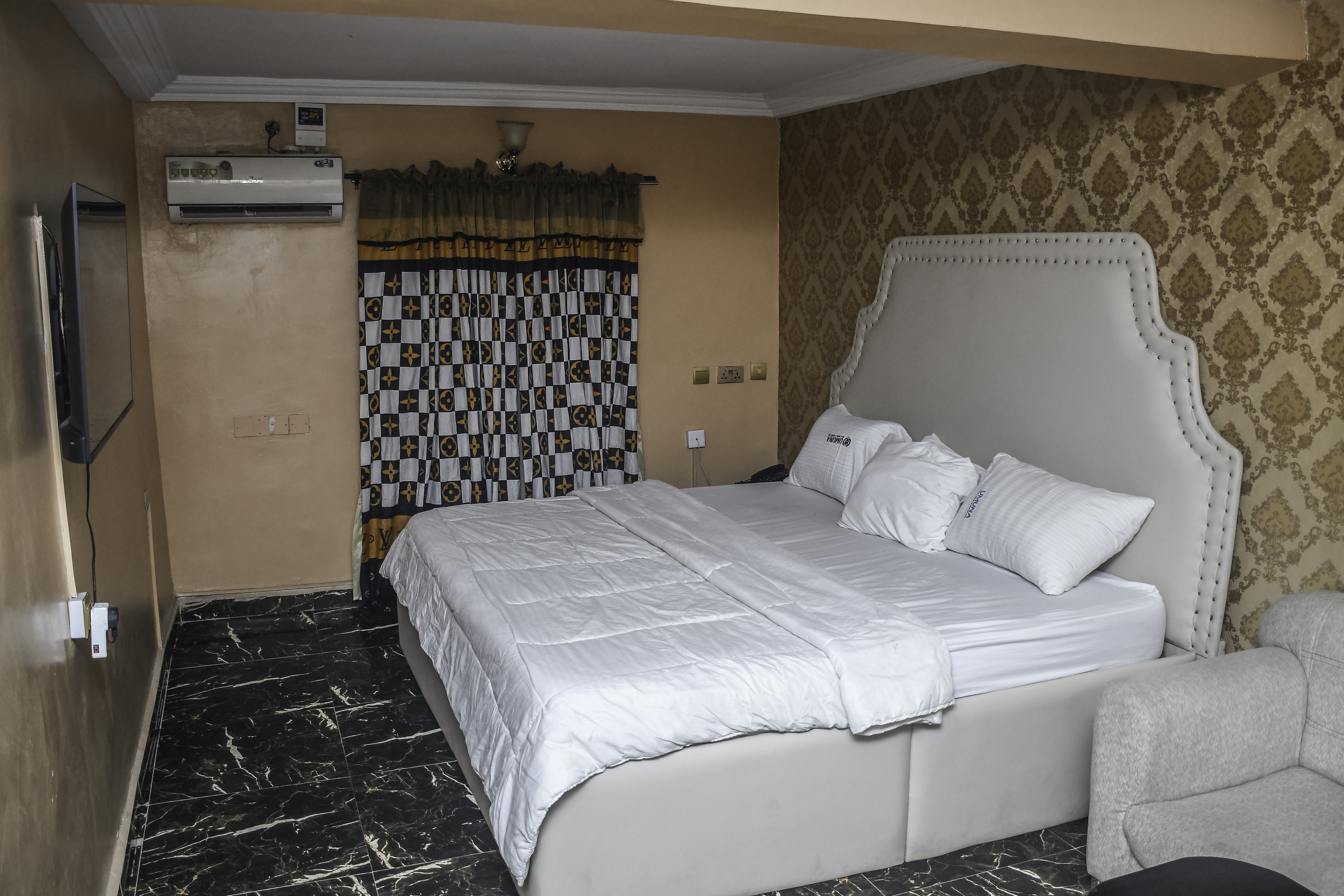 Warm and inviting Brianbelt Hotels suite